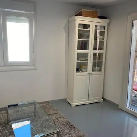 Precioso Piso En Portonovo, Cerca Playa. Appartement